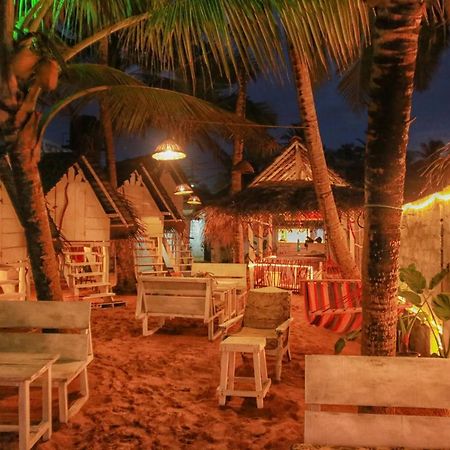 Oynise Beach Cabin Galle Exterior foto