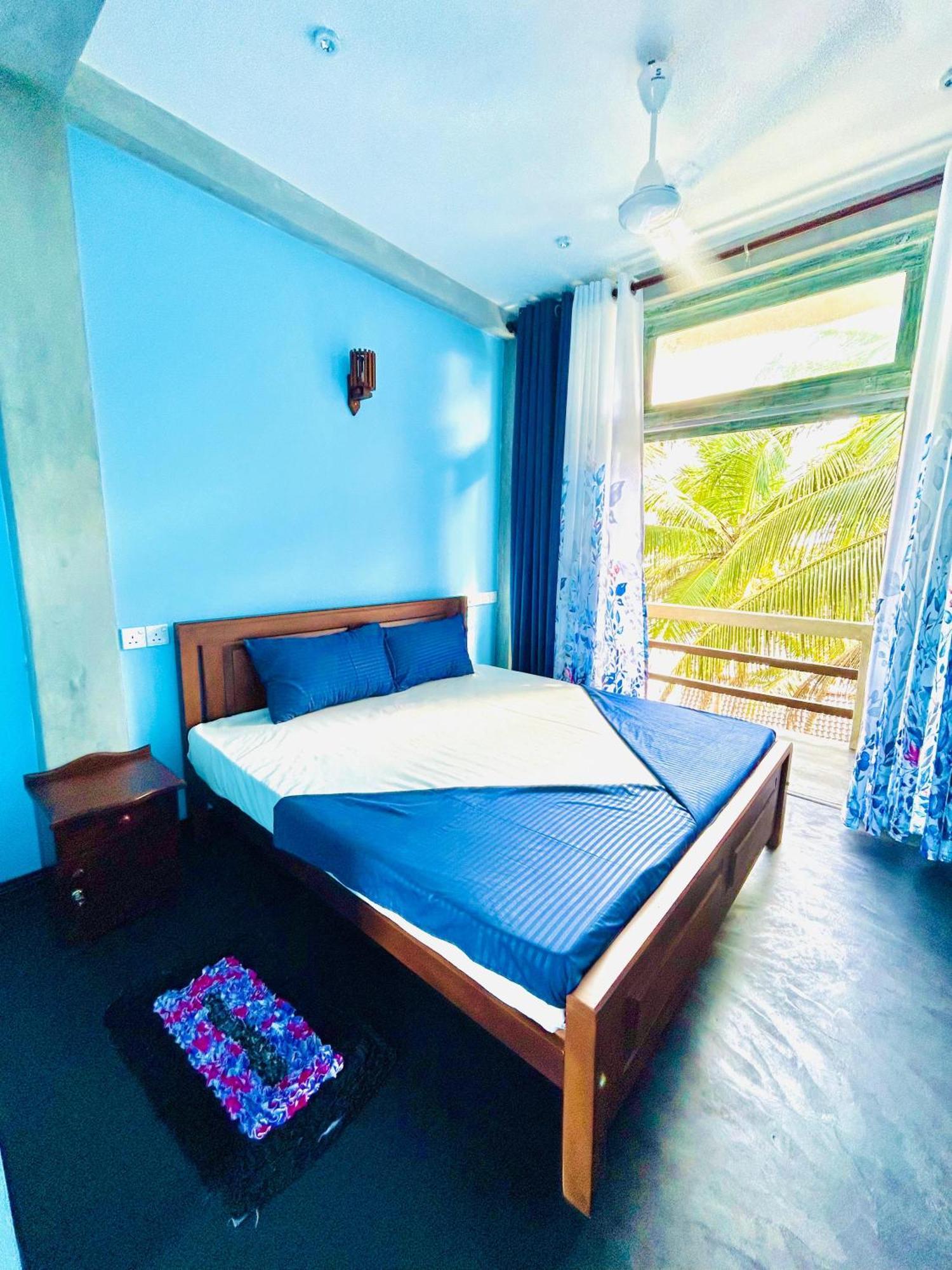 Oynise Beach Cabin Galle Quarto foto
