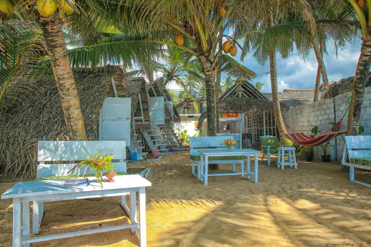 Oynise Beach Cabin Galle Exterior foto